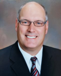 Lynn Wold Head Shot